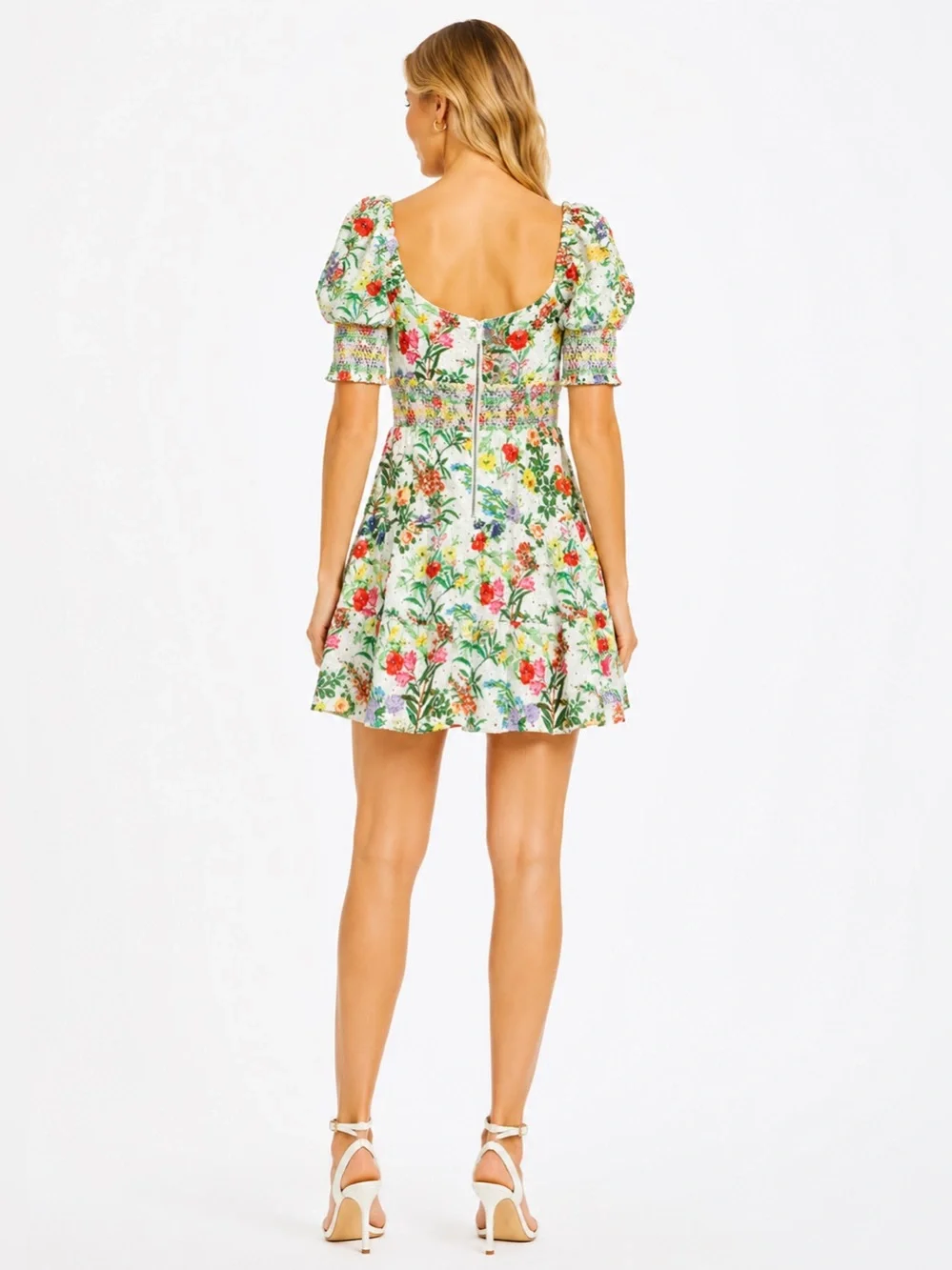 Alice + Olivia “Kristie” White Floral Puff Sleeve Mini Dress - Sz 0 - Picture 5 of 9